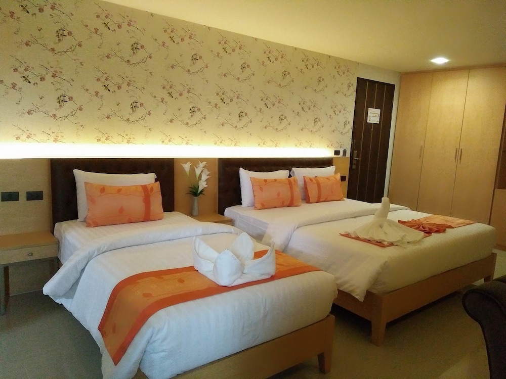 The Convenience Hotel Khon Kaen 4/23