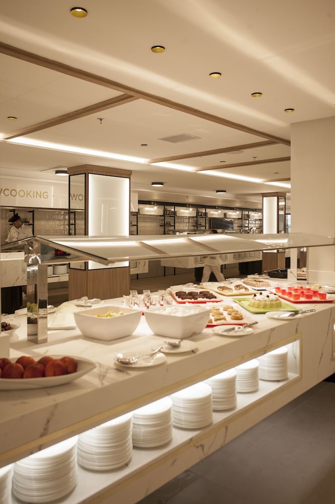 Presidente Hotel 55/69