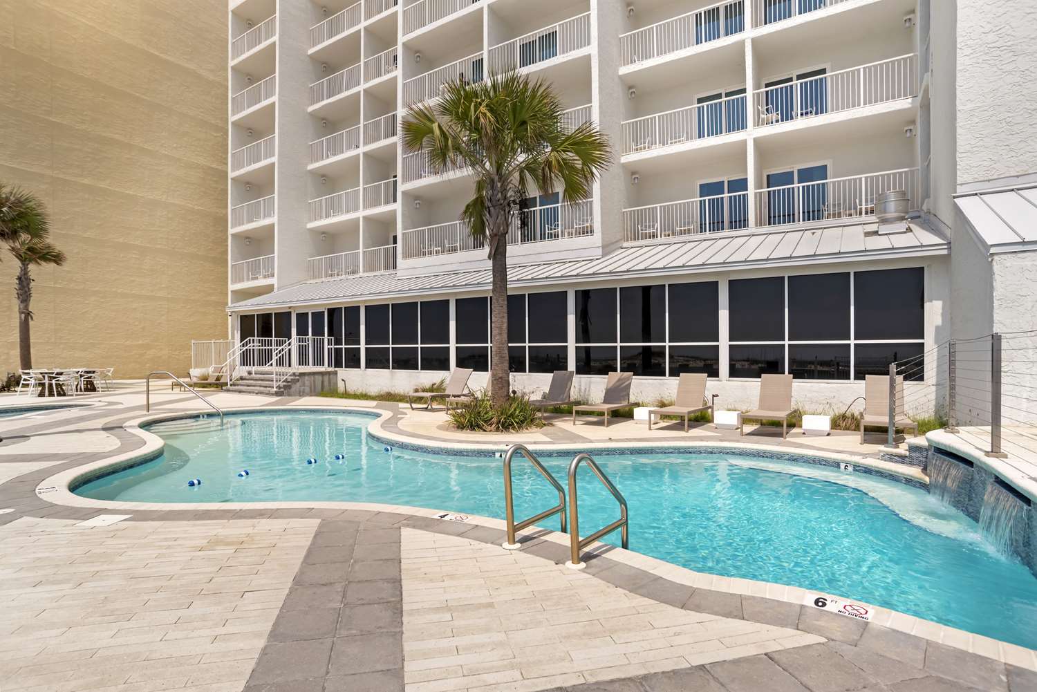 Best Western On The Beach 2/37