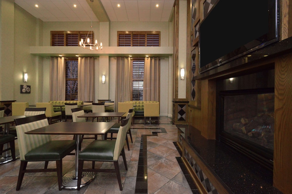 HAMPTON INN SUITES CARSON CITY in CARSON CITY - NV