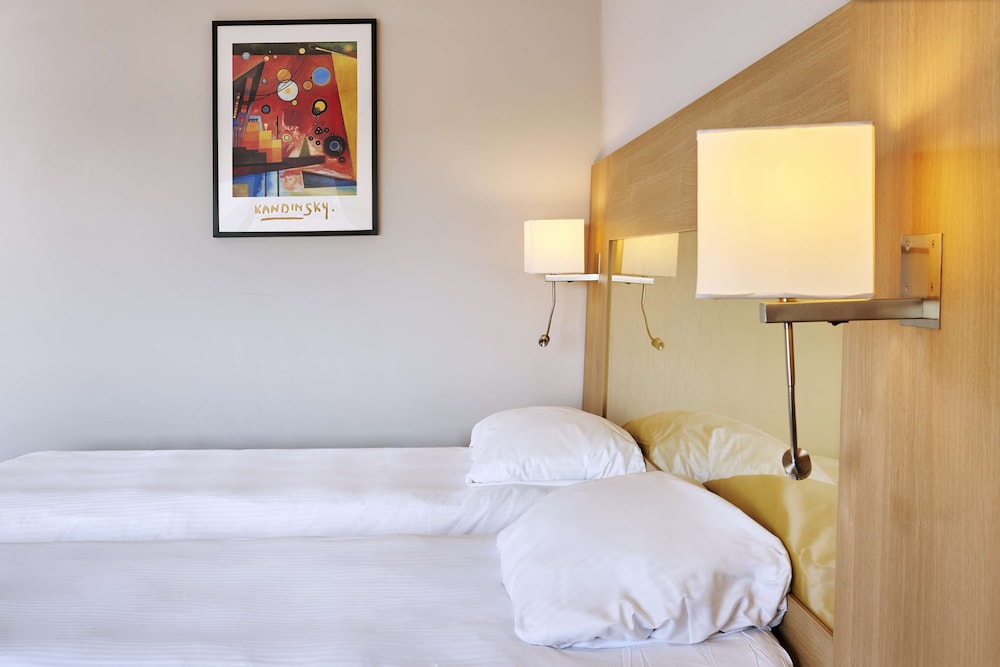 Park Inn By Radisson Liege Airport 26/81