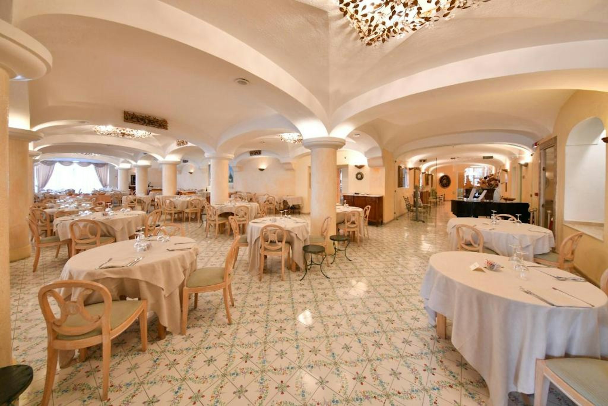 Grand Hotel Terme Di Augusto 47/55