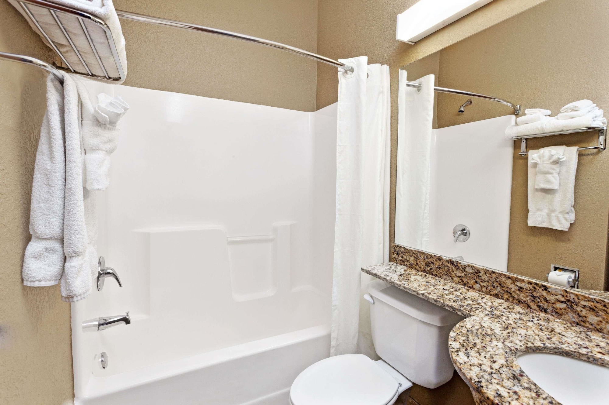 غرفة بسريرين كوين، Microtel Inn & Suites by Wyndham Woodstock/Atlanta North 3/3
