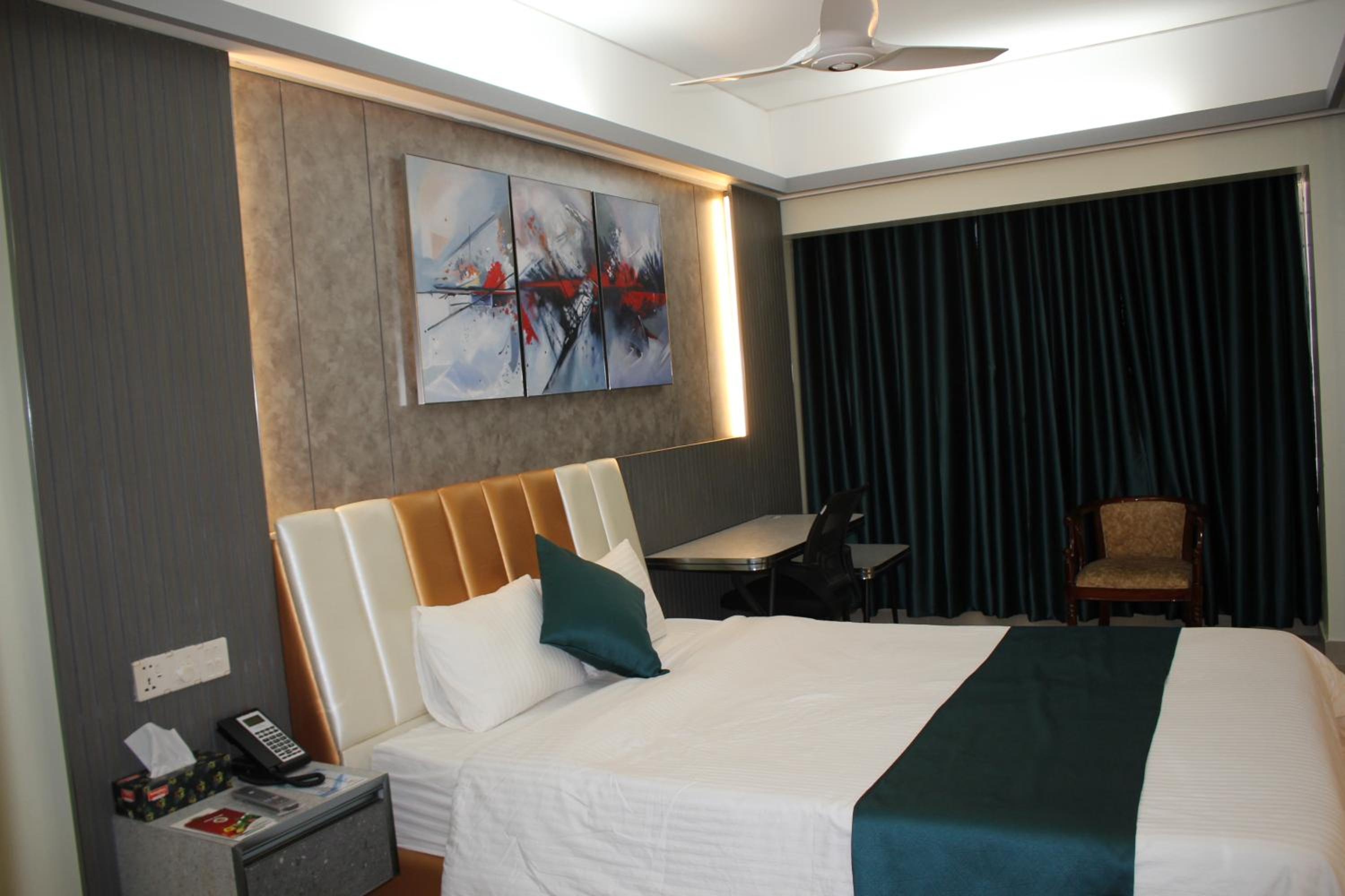 Hotel City Inn Ltd. 11/22