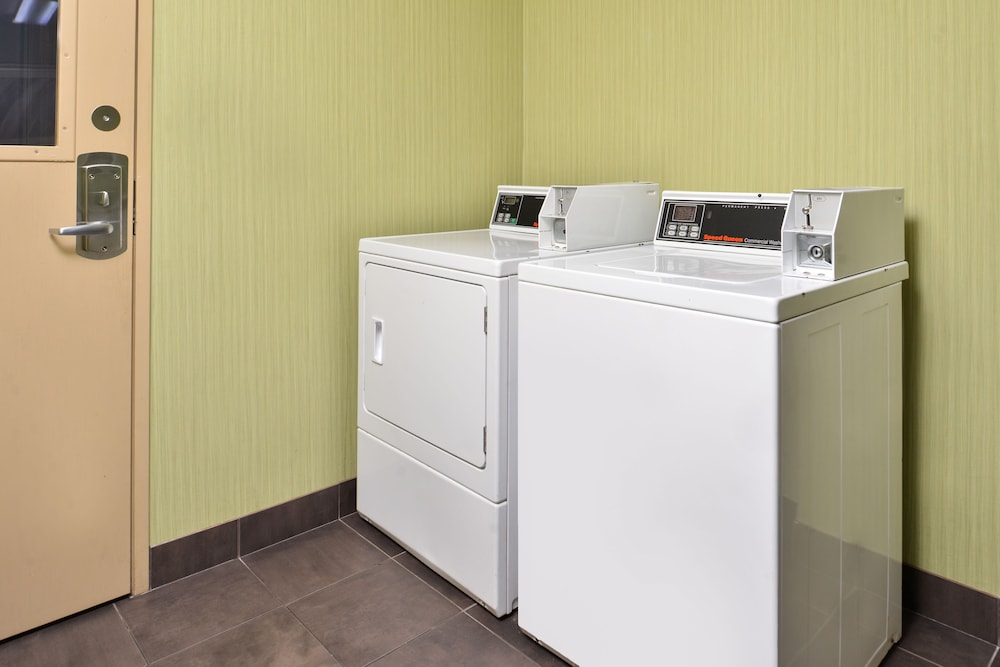 Holiday Inn Express Montgomery - East I-85 39/78