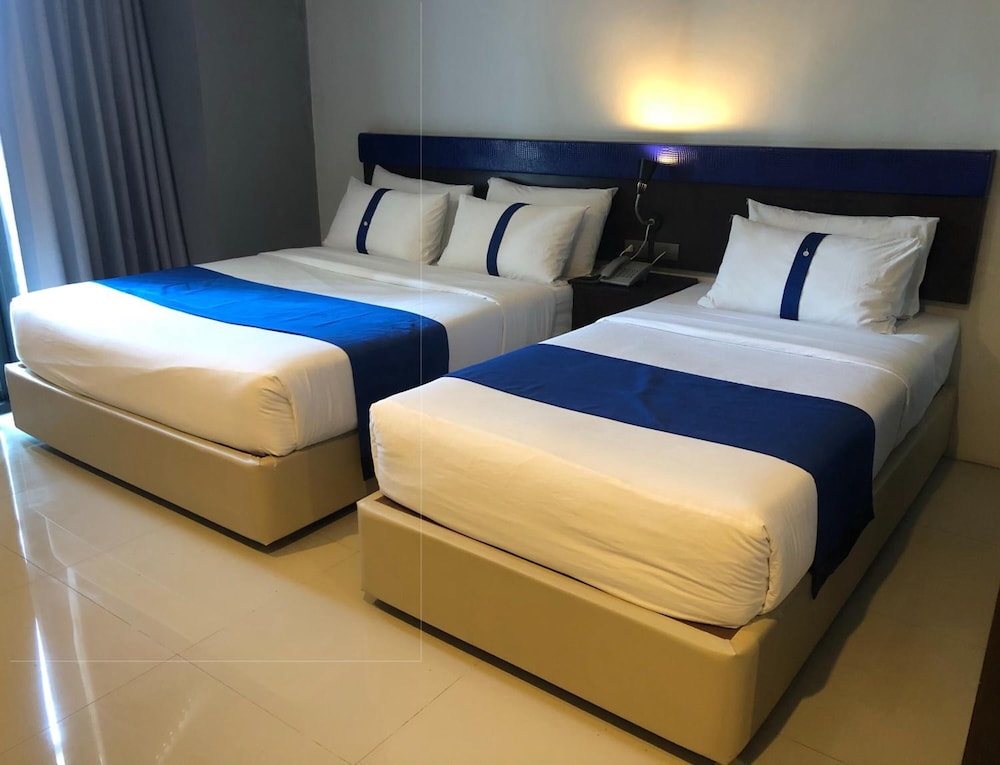 Ingtara Hotel 13/43