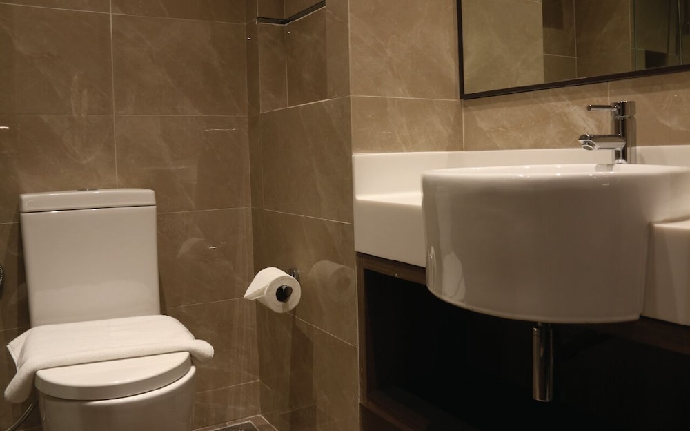 Aqueen Prestige Hotel Lavender 20/26