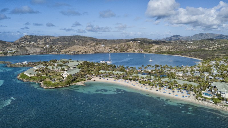 St. James’s Club Resort & Villas 8/10