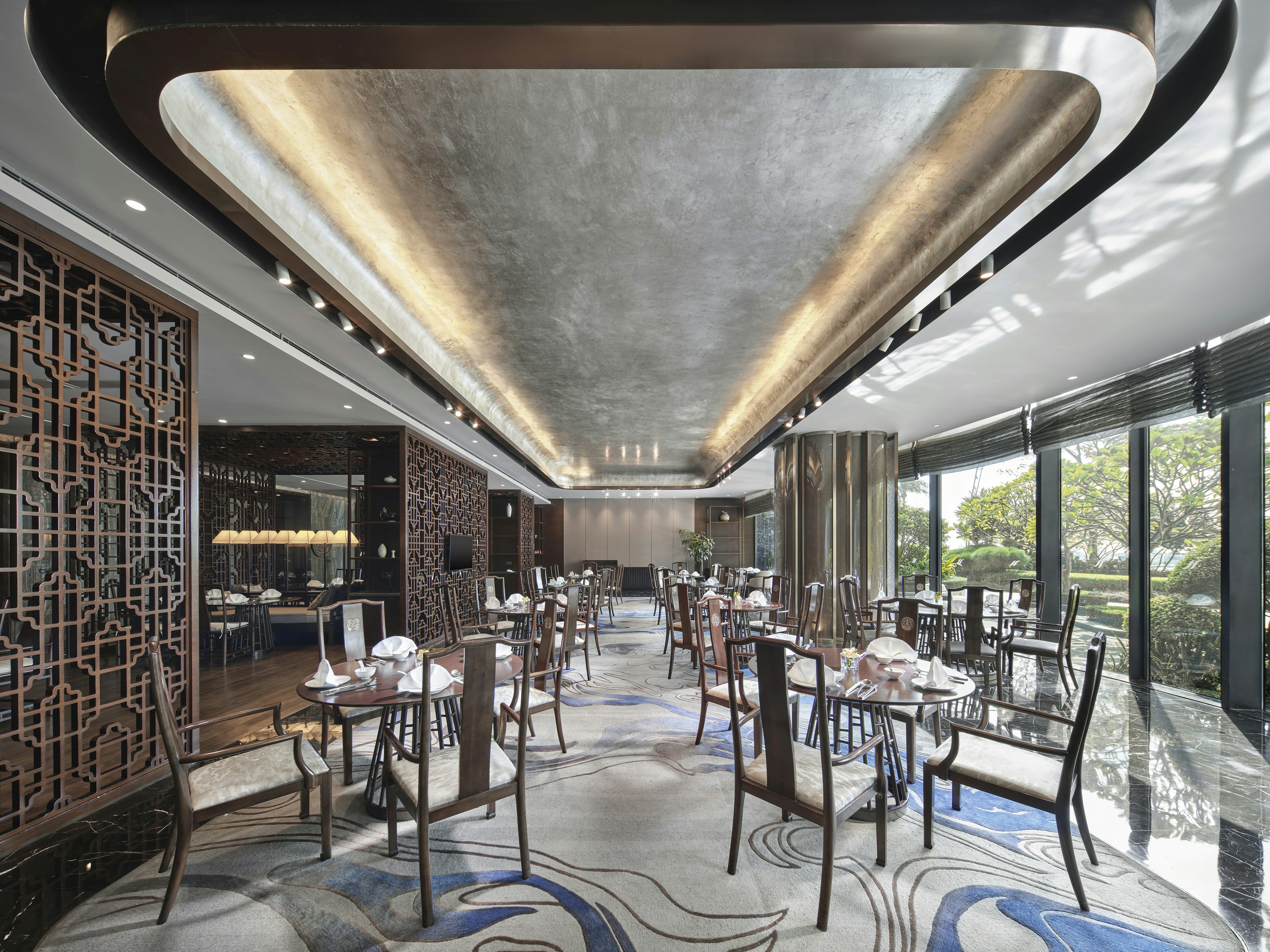 Hilton Shenzhen Shekou Nanhai 57/89