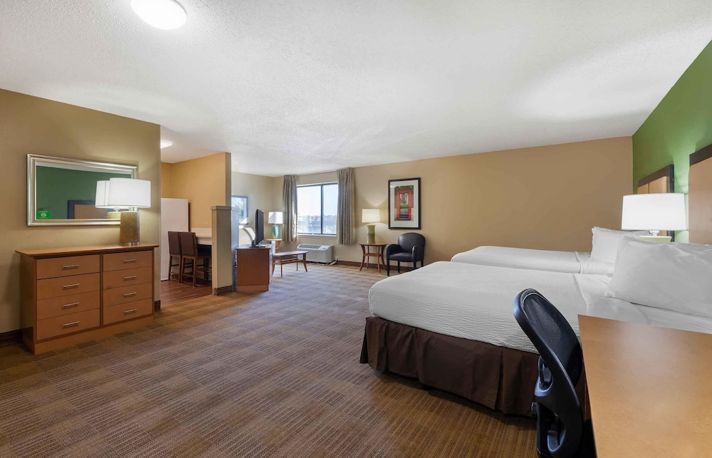 Extended Stay America - Madison - Old Sauk Rd. 14/48