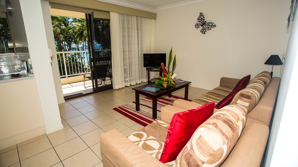 Melaleuca Resort 34/72