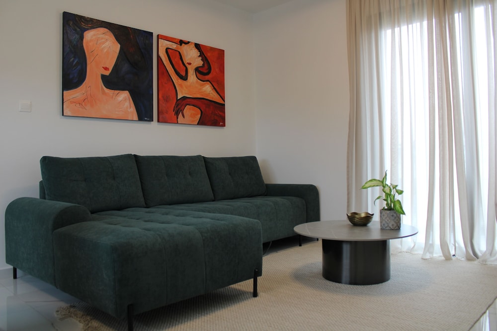 Hypnos Residence 19/25