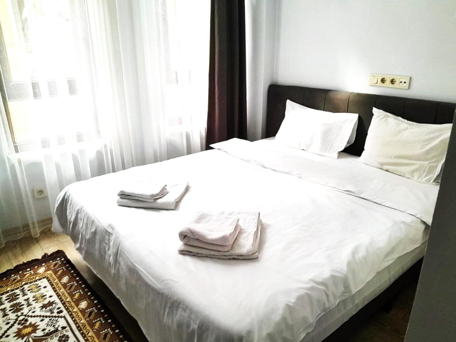 Altun Hotel 4/40