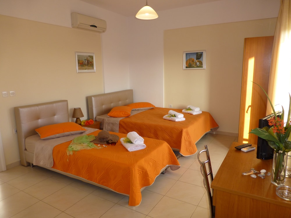 Pavloudis Apartments 10/50