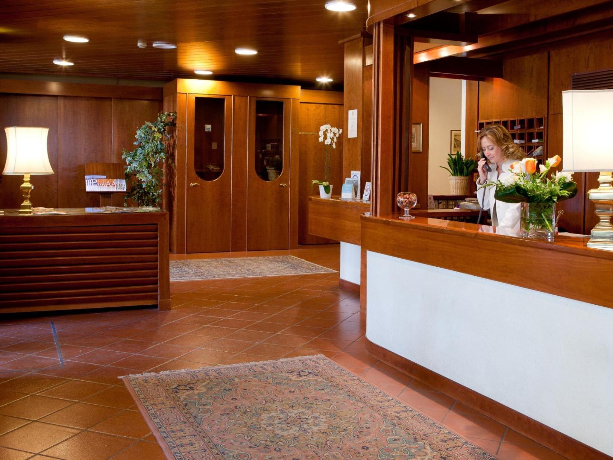 Hotel Marconi 3/31