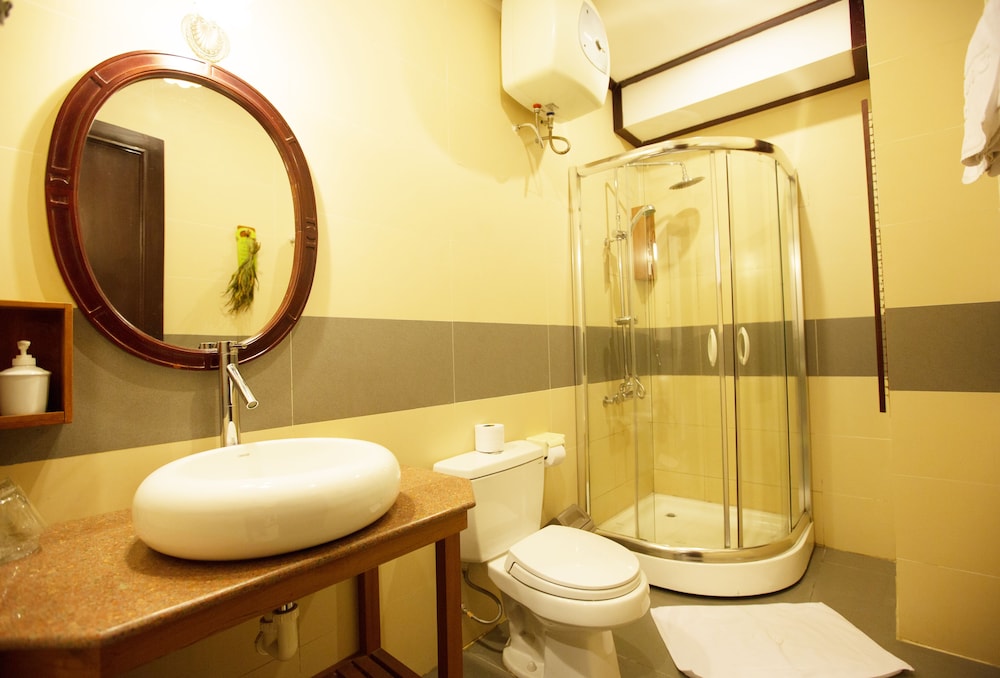 Vinh Hung Library Hotel 61/63