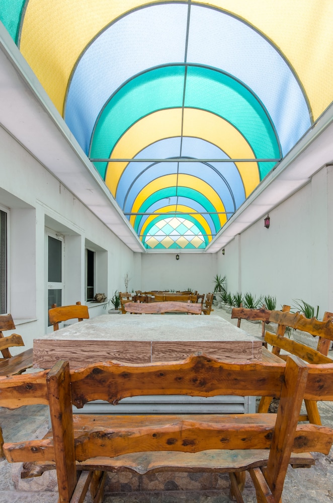 Hotel Saheb Ettabaa 8/19