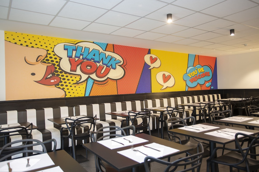 Hotel Casual Pop Art Benidorm 66/80