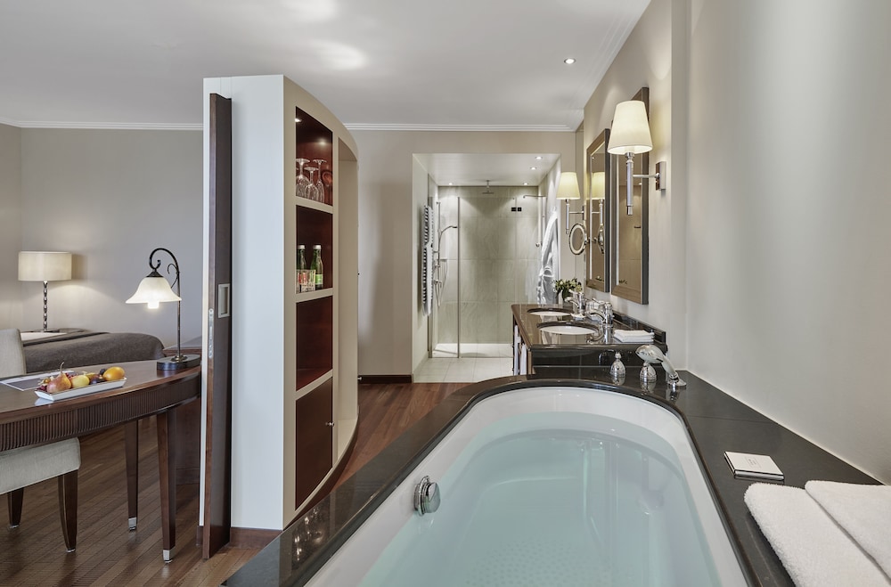 Austria Trend Hotel Schloss Lebenberg 18/35