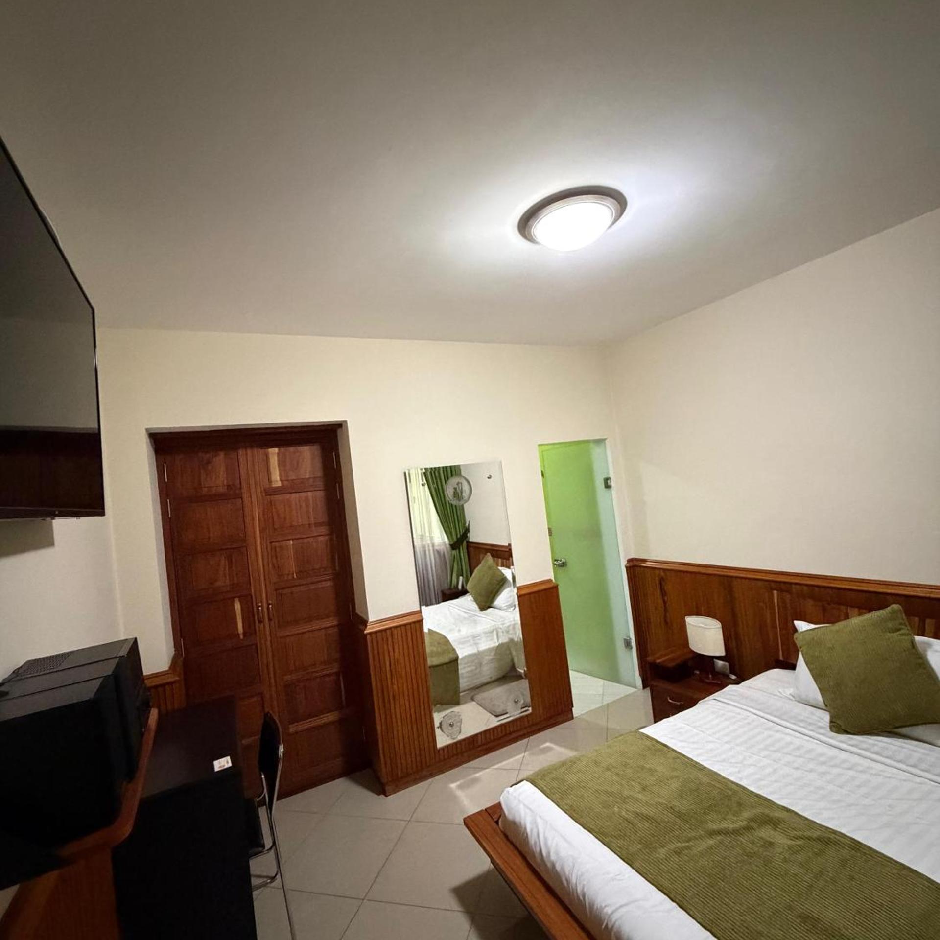 Apartahotel Vincent Suites 20/50