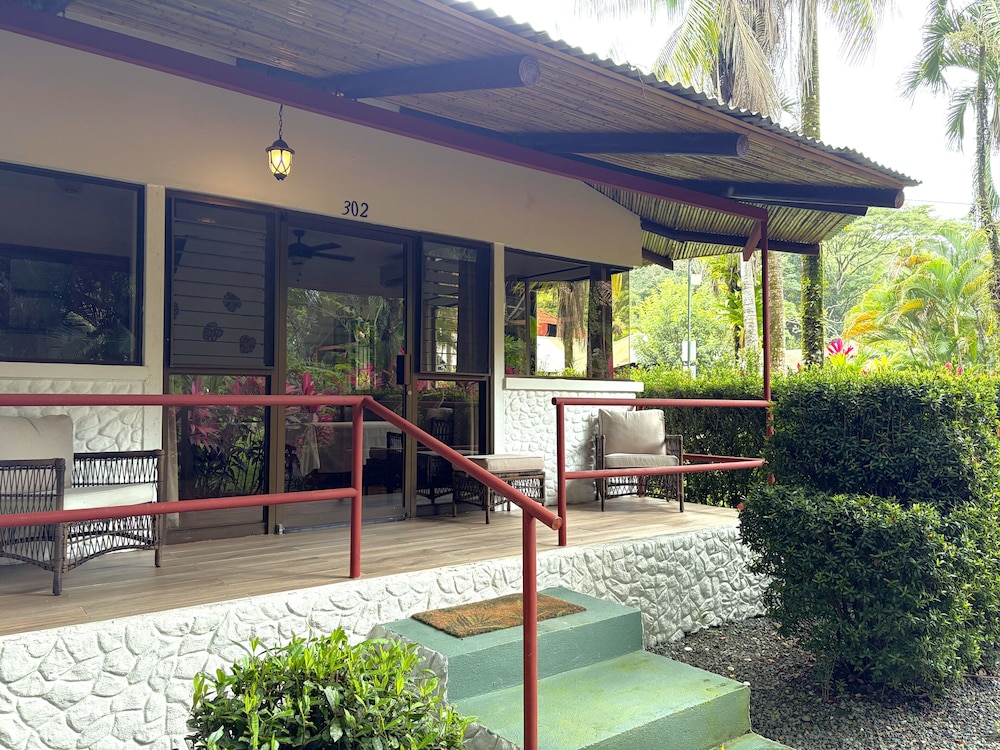 Hotel Villas Rio Mar 43/75