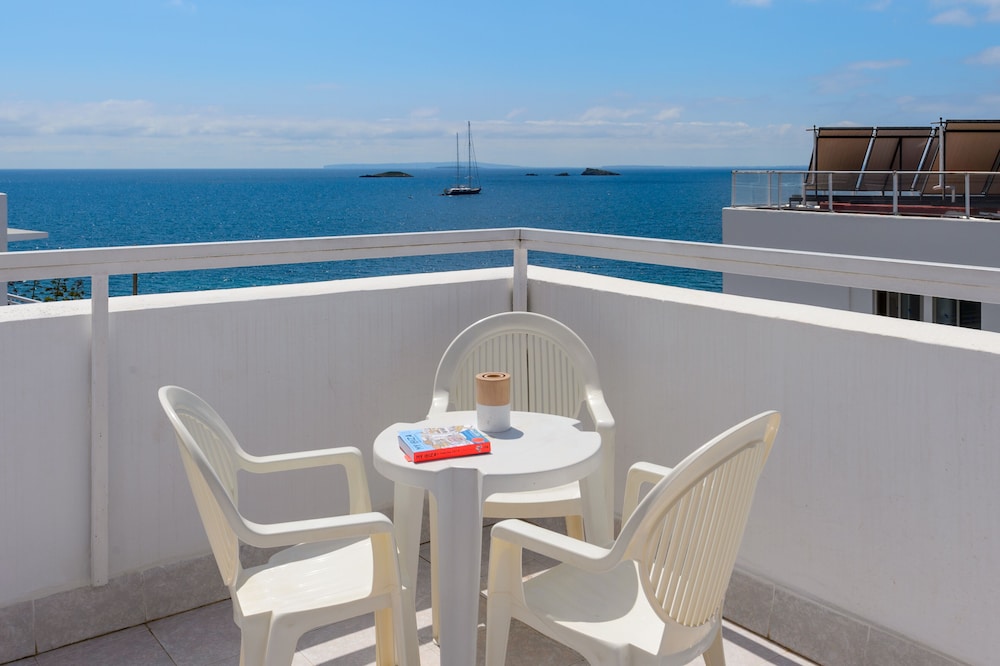 Vibra Lux Mar Aparthotel 37/48