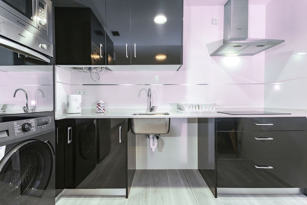 Malaga Rivas 34 Suites Homes 44/48