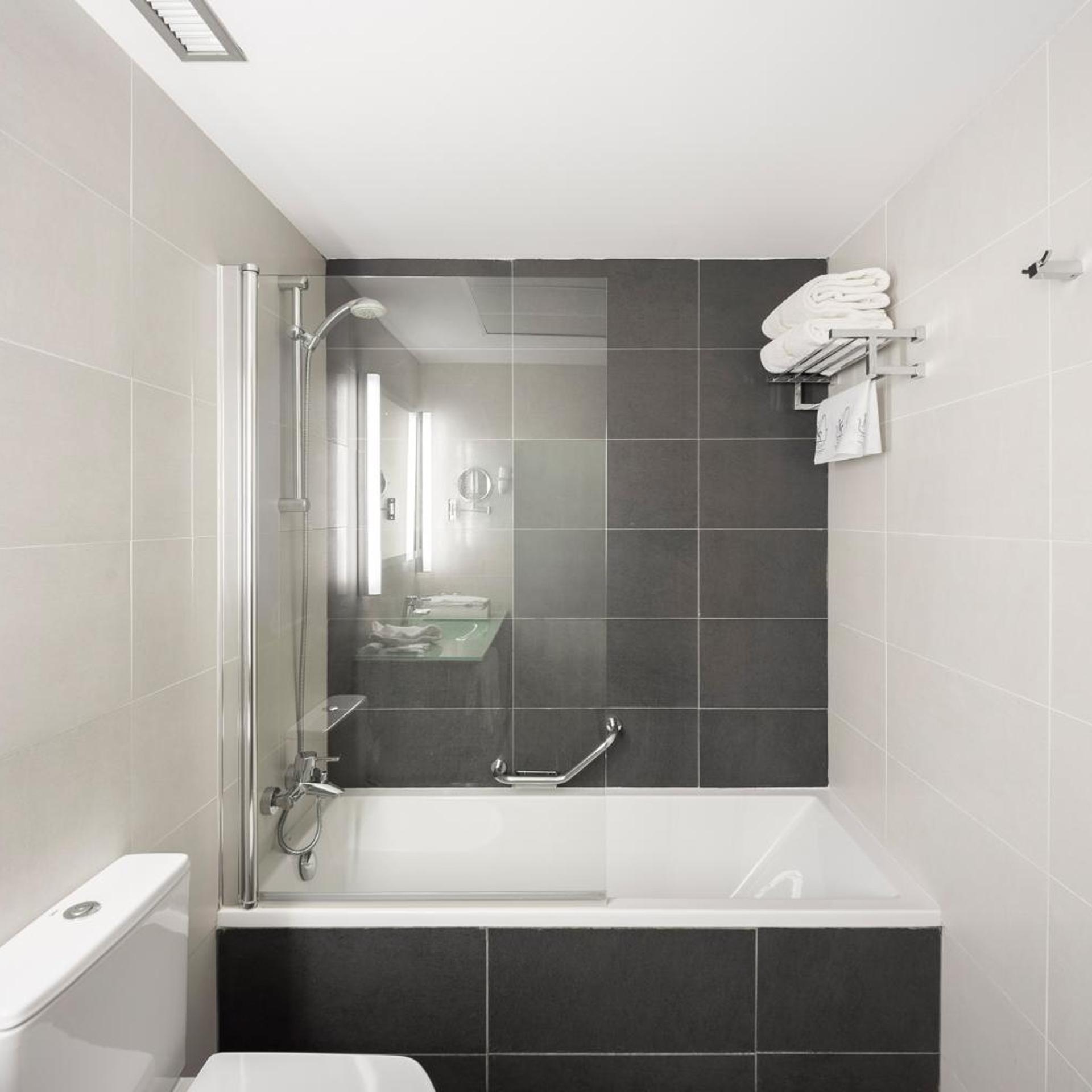 غرفة بسرير كوين، Maisonnave 5/7