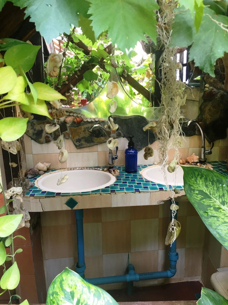 Shanti Lodge Bangkok 7/70