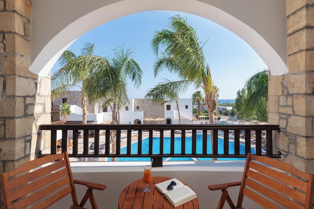Costa Lindia Blue Star - Adults Only 60/72