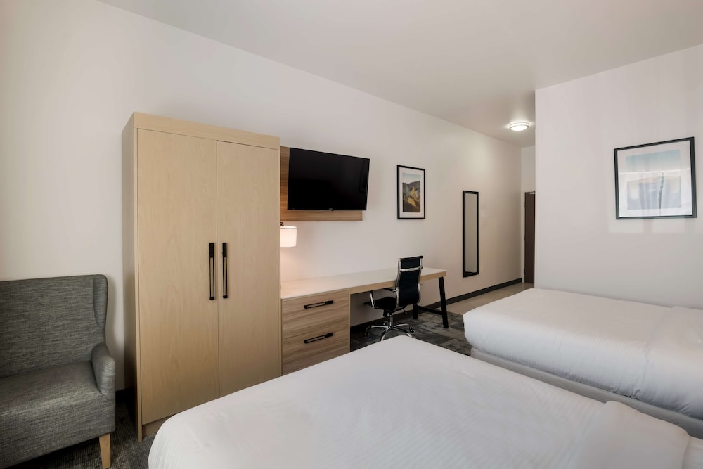 Standard, 2 Queen Beds, Accessible, Best Western Colfax 3/4