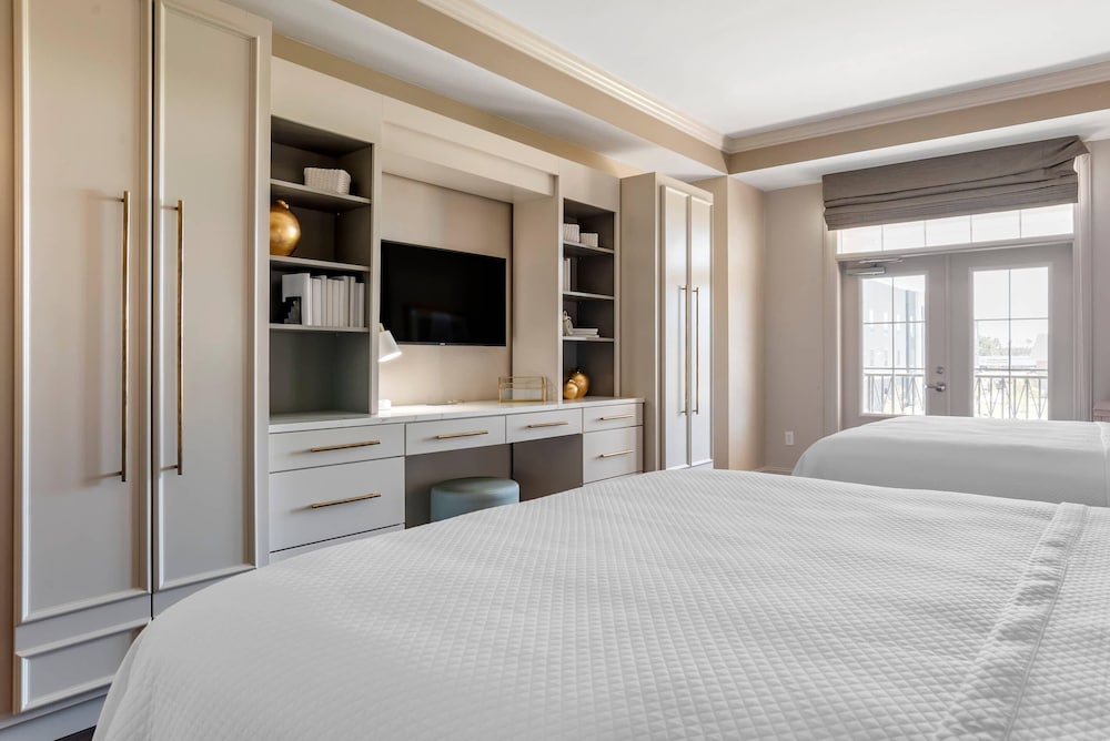 Lyric Hotel West End, Trademark Collection by Wyndham 13/50