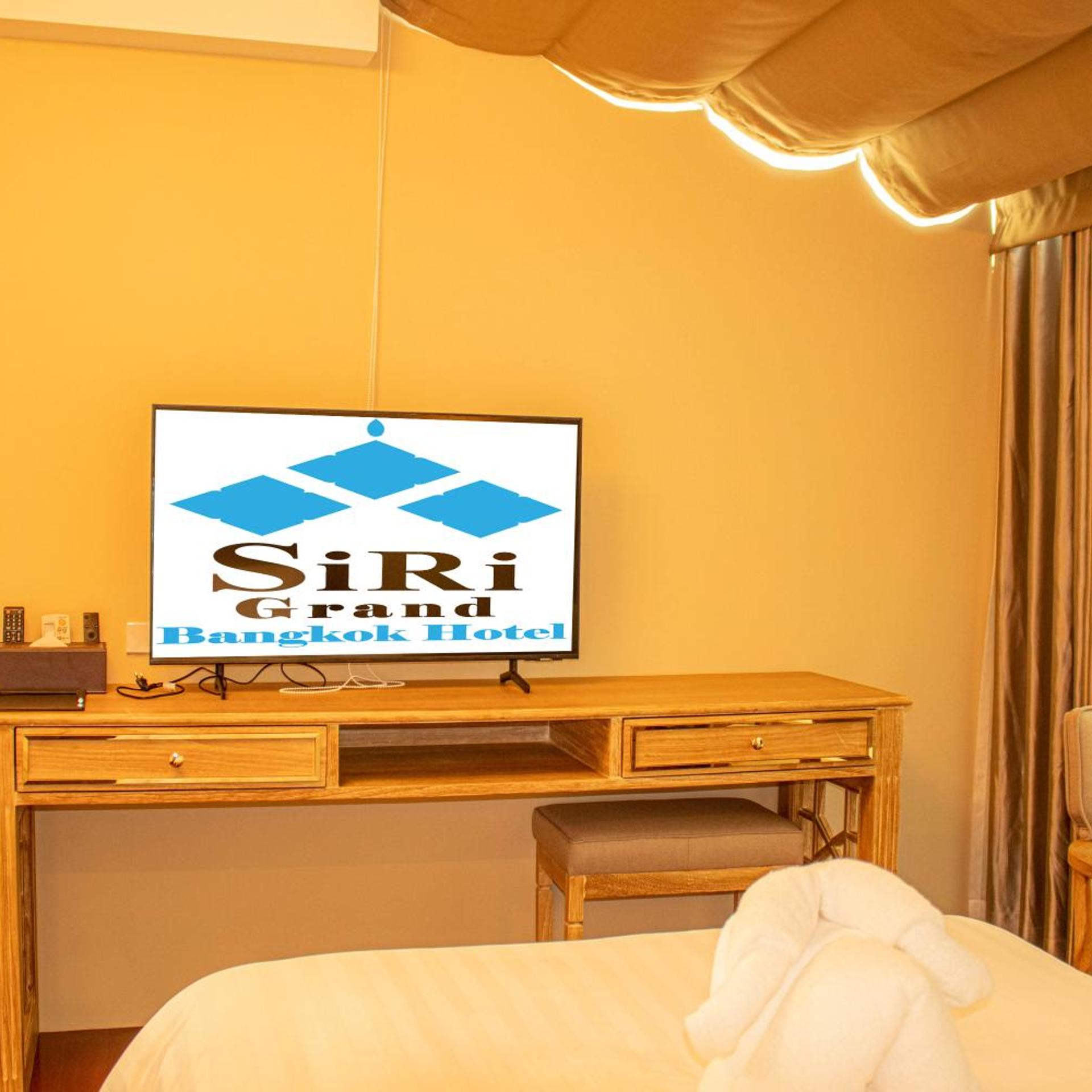 Siri Grand Bangkok Hotel 20/50