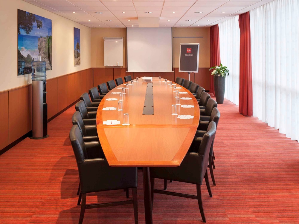 ibis Schiphol Amsterdam Airport 56/68