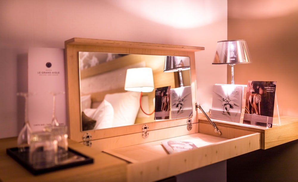 LE GRAND AIGLE HOTEL 25/50