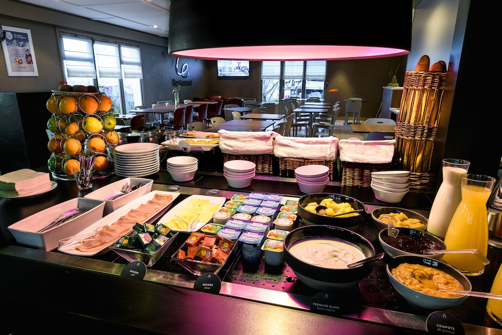 restaurant-cafeteria