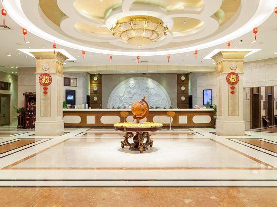 Global Hotel 10/27