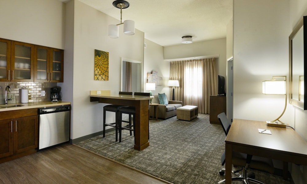 Staybridge Suites Vero Beach, an IHG Hotel 43/76