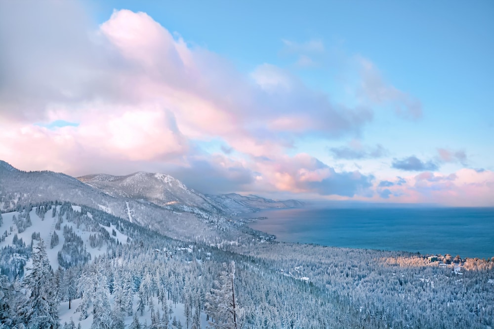 Hyatt Regency Lake Tahoe Resort, Spa and Casino 43/50