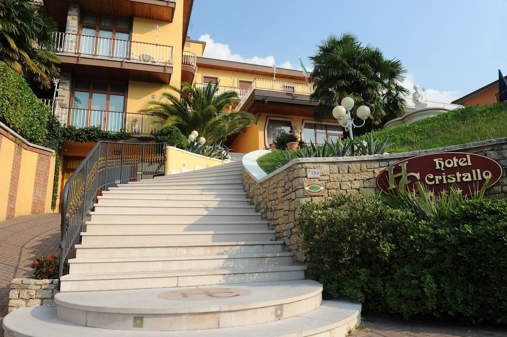 Hotel Cristallo 41/45