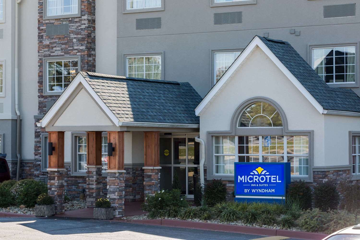 Microtel Inn & Suites by Wyndham Greenville / Woodruff Rd 5/28