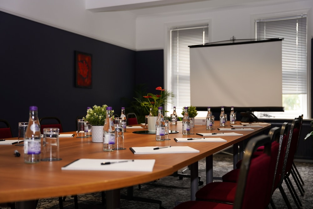 Hamlet Hotels Maidstone 55/57