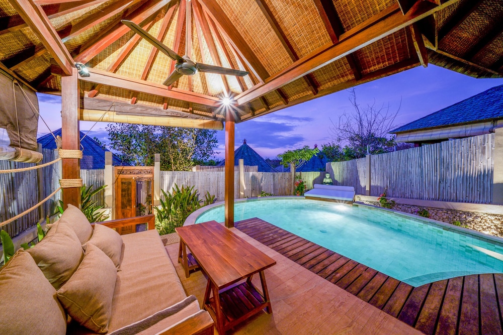 Blue Lagoon Avia Villas 31/50