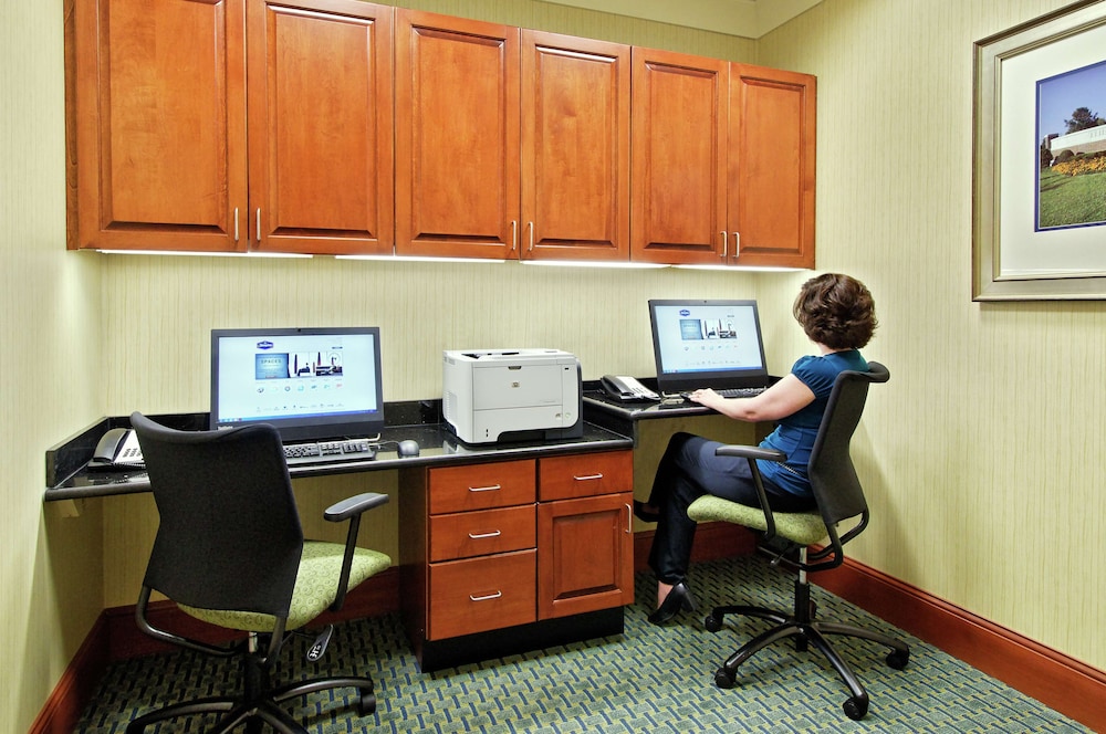 Hampton Inn & Suites Knoxville-Turkey Creek/Farragut 38/39