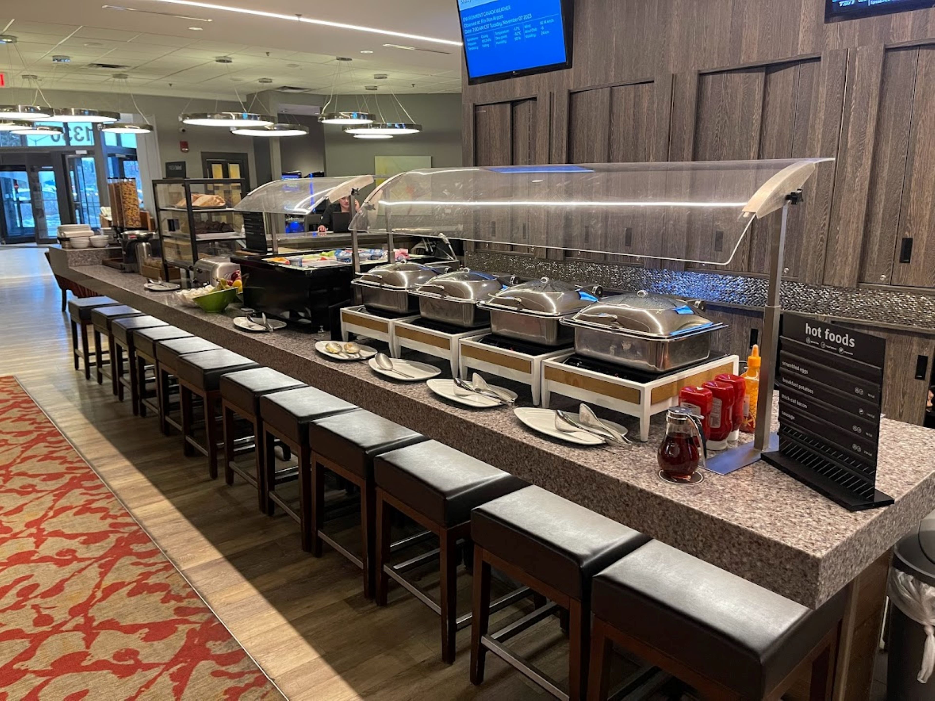 Holiday Inn Winnipeg South 43/81