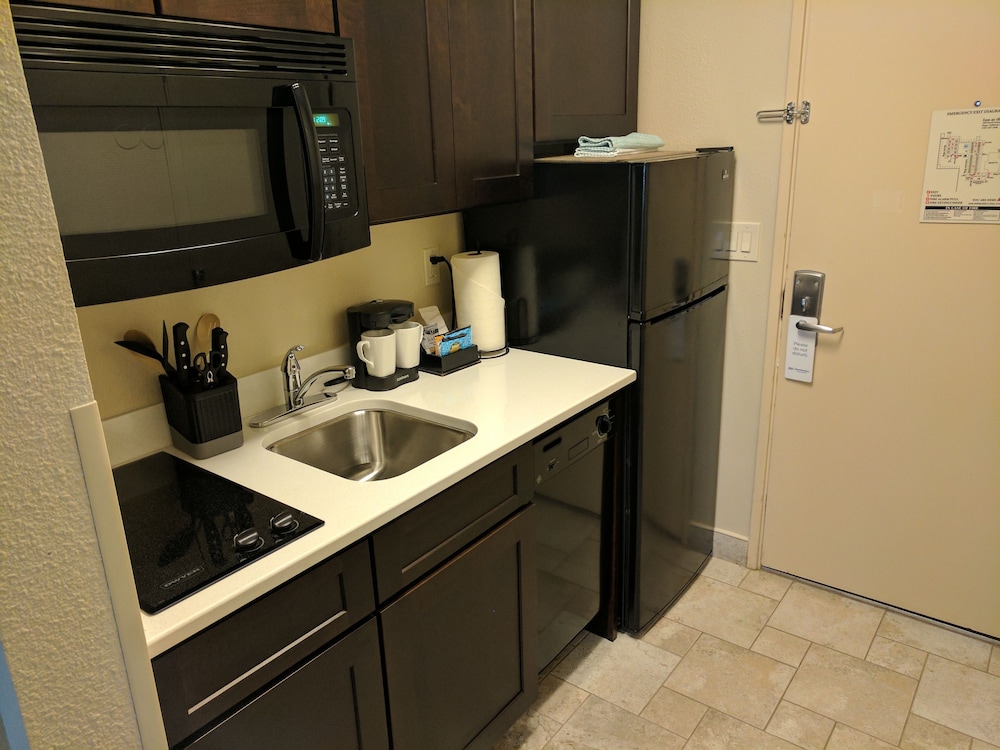 Best Western Plus Inn At The Vines 40/43