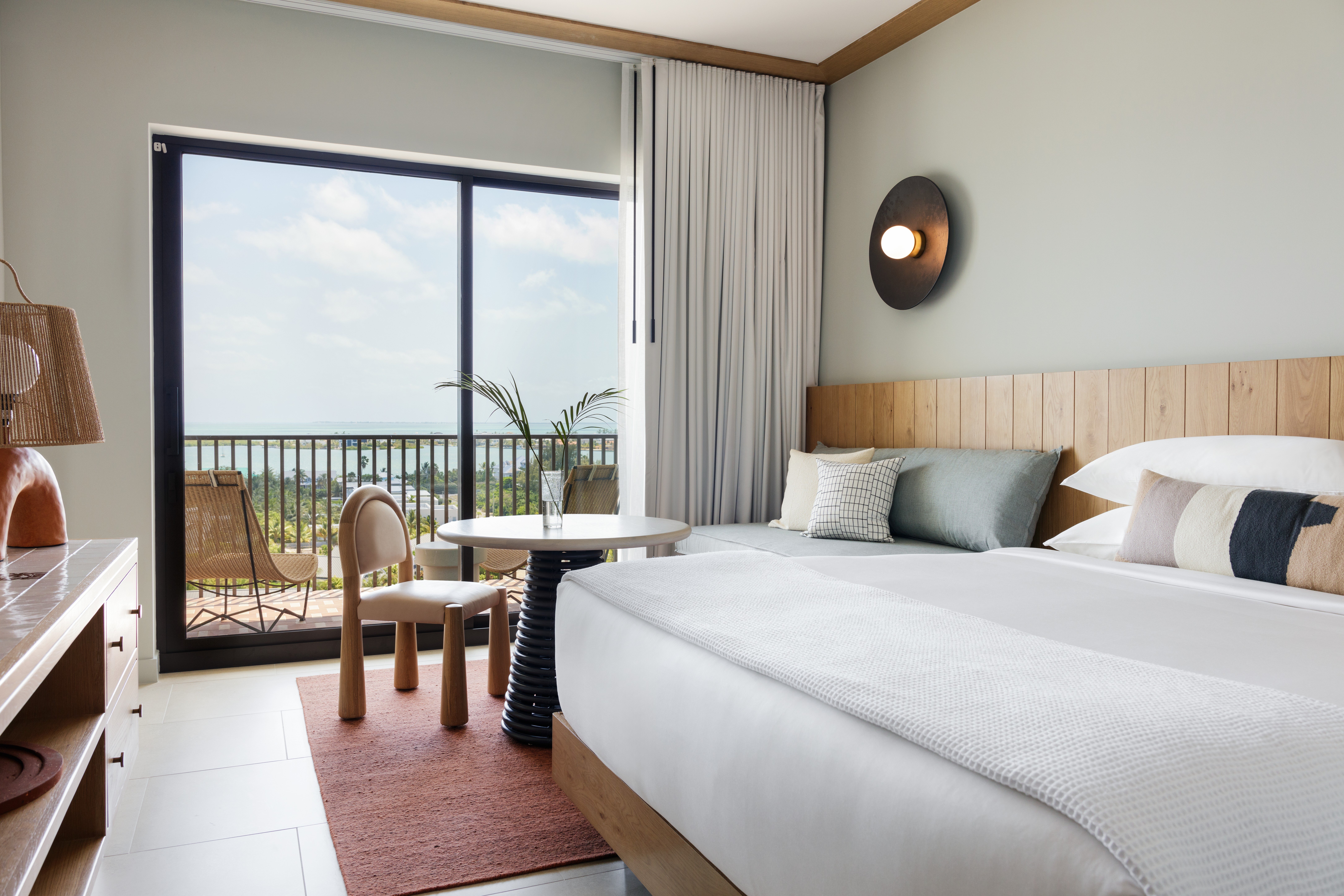 Hotel Indigo Grand Cayman, an IHG Hotel 12/50