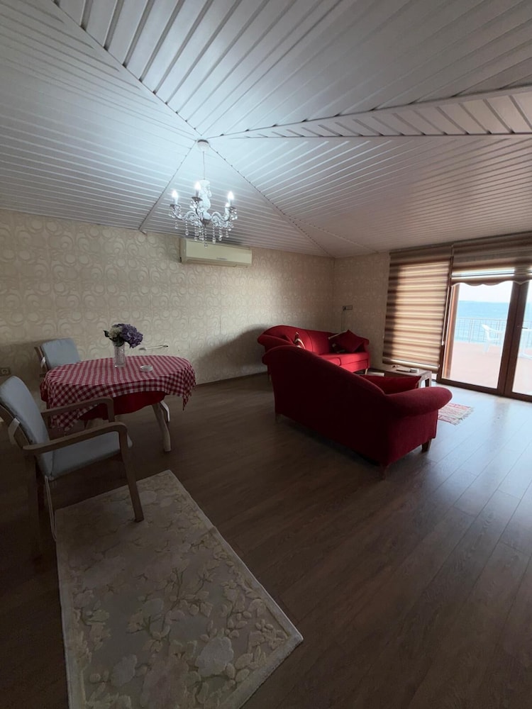 Kutlugun Sahil Otel 28/50