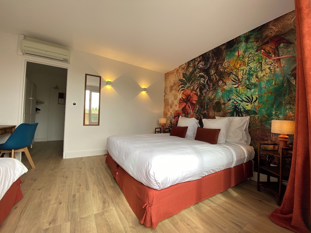 Logis Hotel Medieval, Montelimar Nord 11/50