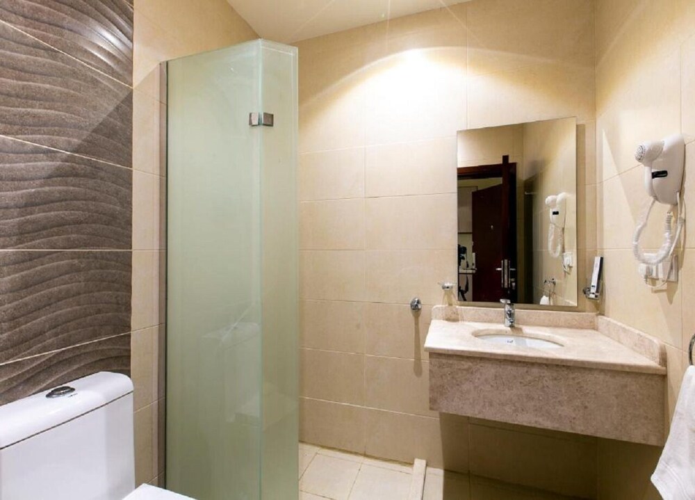 فندق ذا اس(The S Hotel Prince Sultan St) 34/37